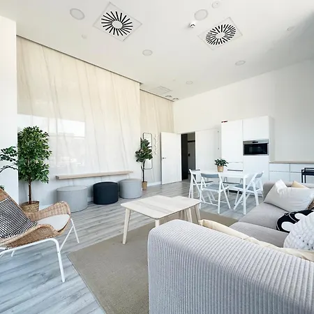 Apartment Urban Sky By Pando 26k *